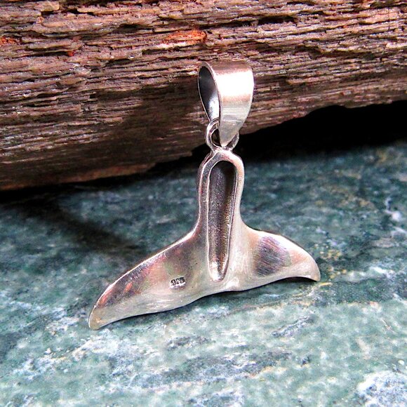 Solid 925 Sterling Silver Mermaid Tail Pendant - Whale Tail Jewelry Charm - Picture 3 of 8
